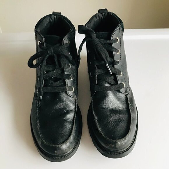Sorel Madson Black Leather Waterproof Moc Toe Boot Size 5 EUR 37 main image 4